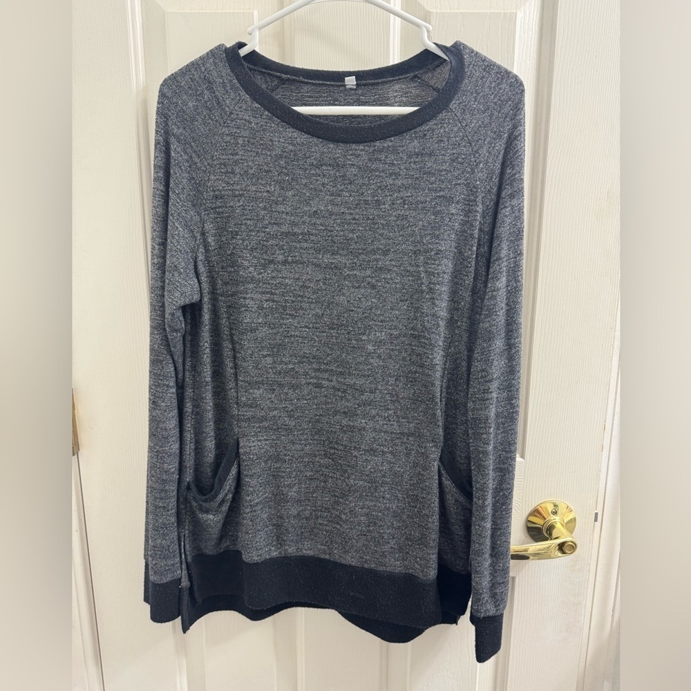 Gray Long Sleeve tunic Sweater with Pockets